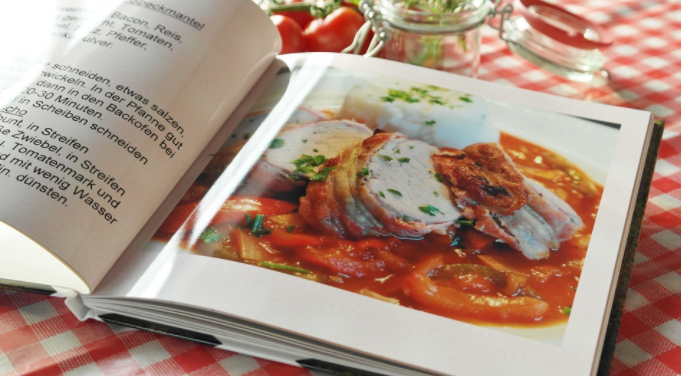 Most Surprising Gifts for Food Lovers in 2021